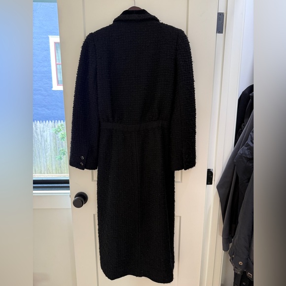 Vintage Valentino Couture Tweed Black Coat with Velvet Details - Picture 5 of 6